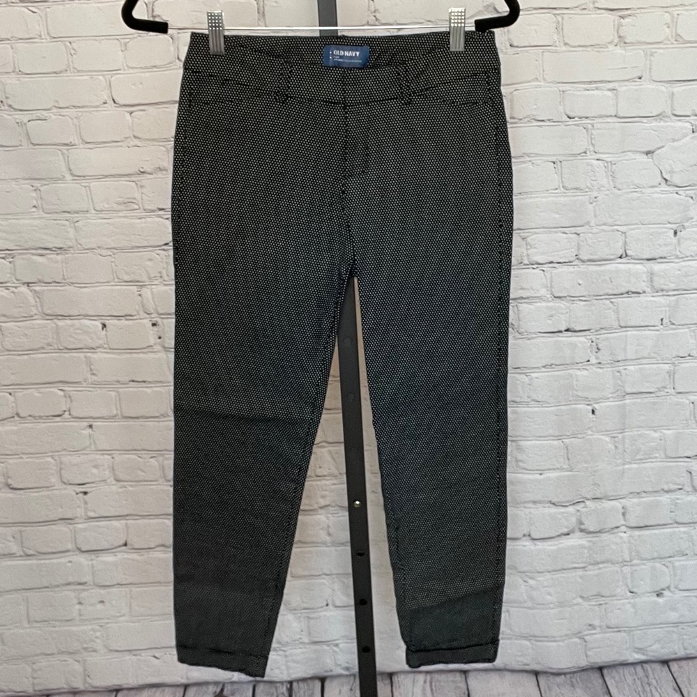 Old Navy Pixie Mid Rise Polka Dot Pants